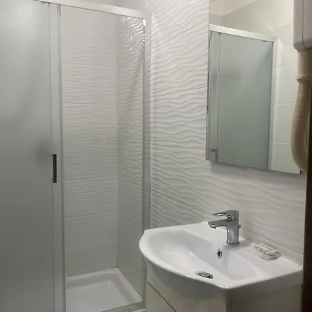 بيت ضيافة Termini Golden House