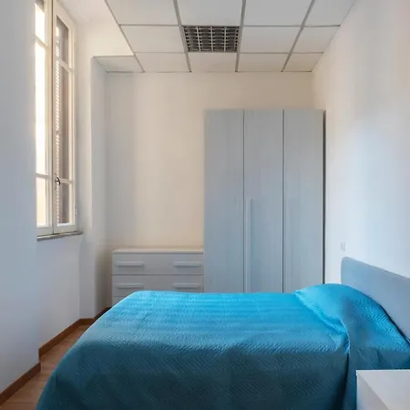 Apartment Borgognoni Rome