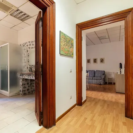 Borgognoni Apartment *