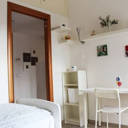Vicino Via Della Pisana Apartment *