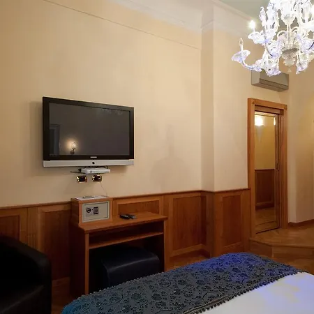 Relais Conte Di Cavour De Luxe Gasthof 2*