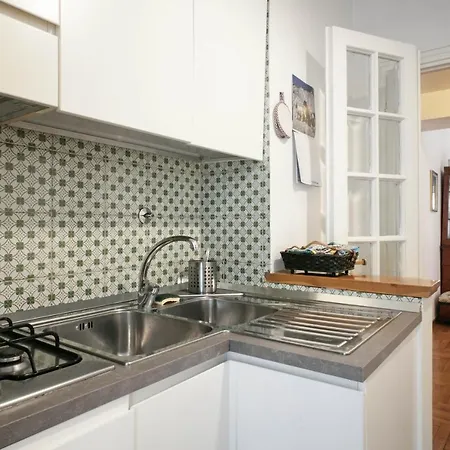 Apartment Trevi Fountain