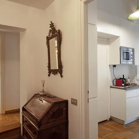 Apartment Trevi Fountain *