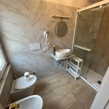 San Pietro 84 Guest house 2*