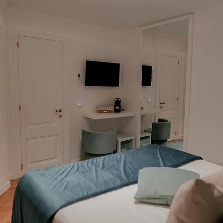 Mas Boutique Hotel 3*