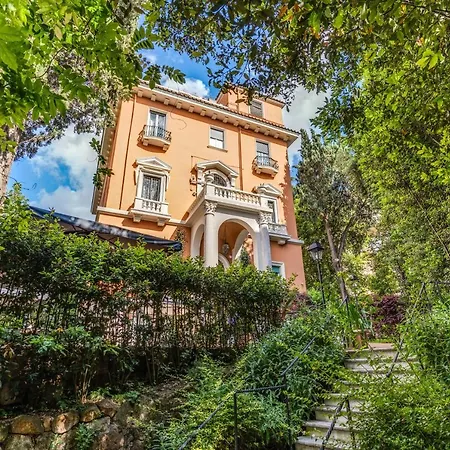 Mangili Garden Ξενοδοχείο