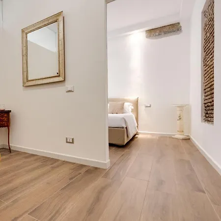Gasthof Clavdia Flat Monti Rom