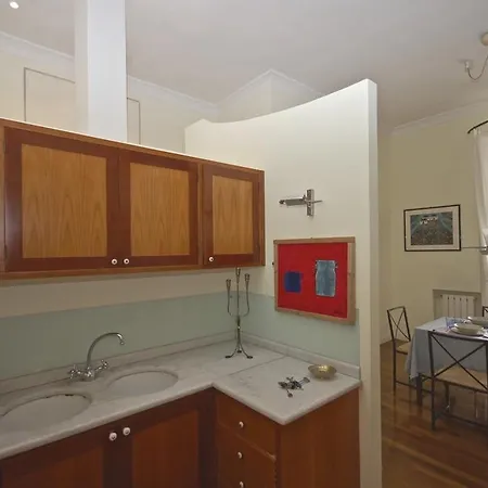 House And The City - Colosseum Apartment