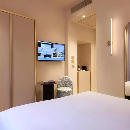 Fontanella Borghese Hotel 4*