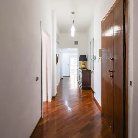 Casa Trionfale Apartment *