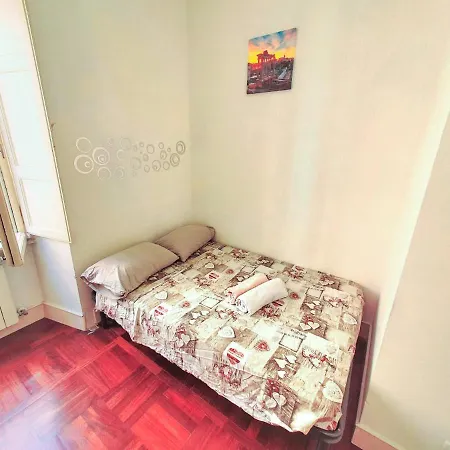 House Naiadis *