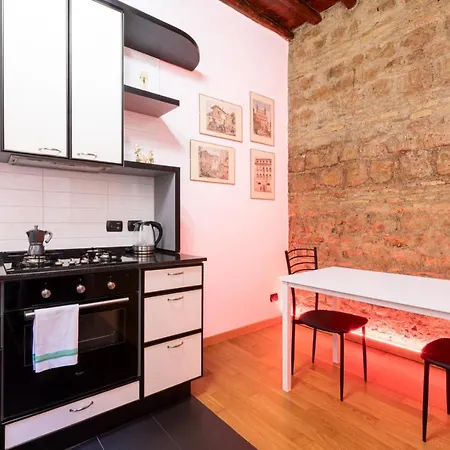 Red Heart In Trastevere - Collection *