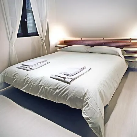 Flowers Apartments Guest house 2*