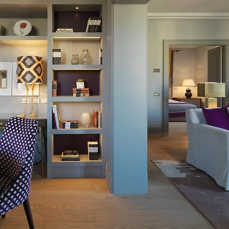 Hotel Rocco Forte De Russie 5*