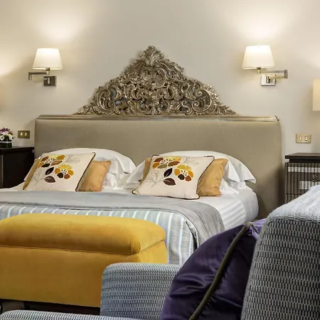 Hotel Rocco Forte De Russie 5*