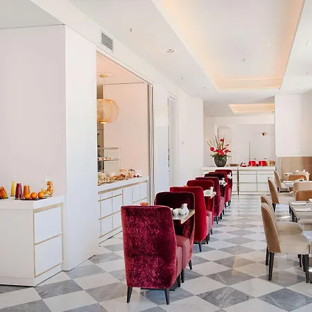 Nh Collection Palazzo Cinquecento Otel 5*