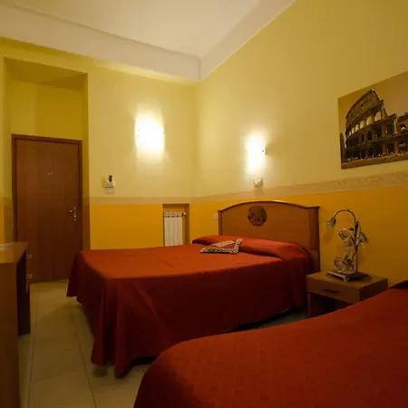 Hotel Cherubini