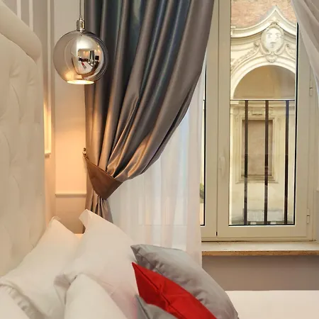 My Piazza Di Spagna ゲストハウス 4*