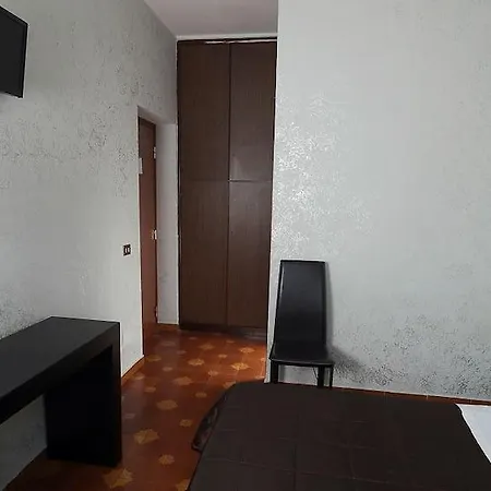 Roma Room Hotel Hotel