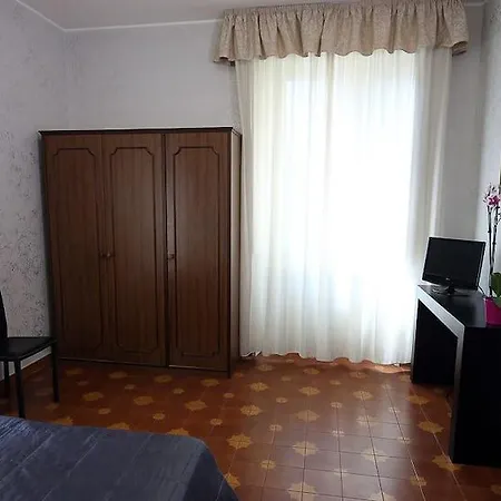 Roma Room Hotel Hotel 3*