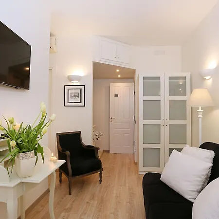 Daplace - Hqh Colosseo Maison d'hôtes