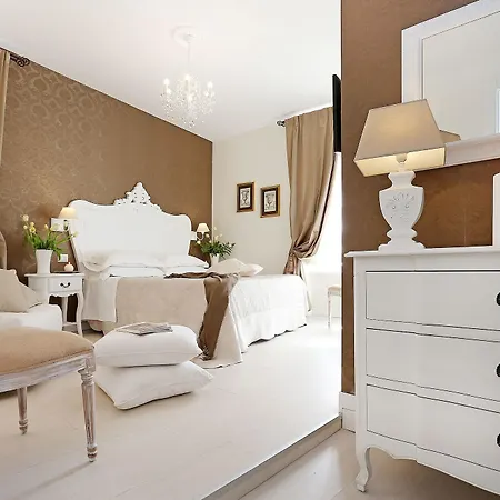 Daplace - Hqh Colosseo بيت ضيافة 2*