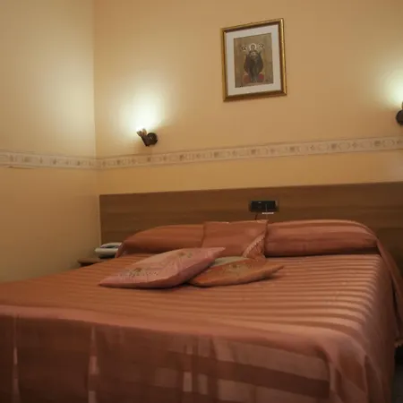 Affittacamere Casa La Salle - Casa Religiosa 3*
