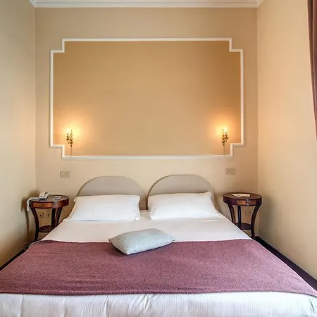 מלון Palazzo Dei Cardinali 3*