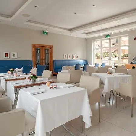 Capo D´áfrica – Colosseo Hotel Roma