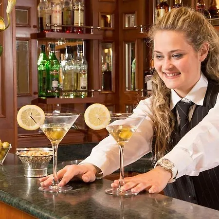 Santa Costanza By Omnia Otel 4*