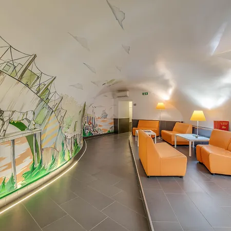 Trevi Hotel Rome