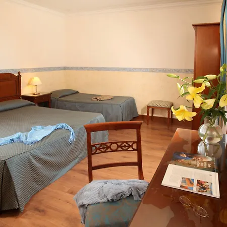 Alessandrino 3* Rome