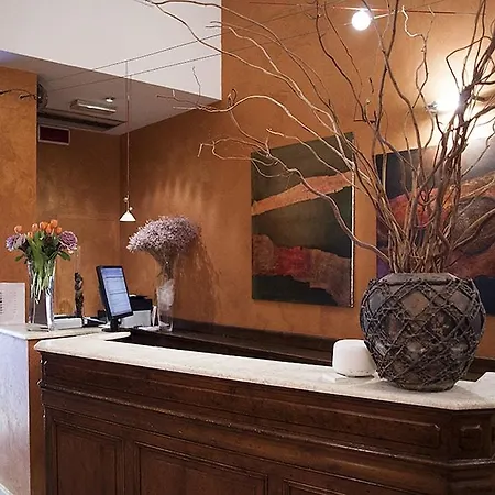 Hotel Columbia 3*