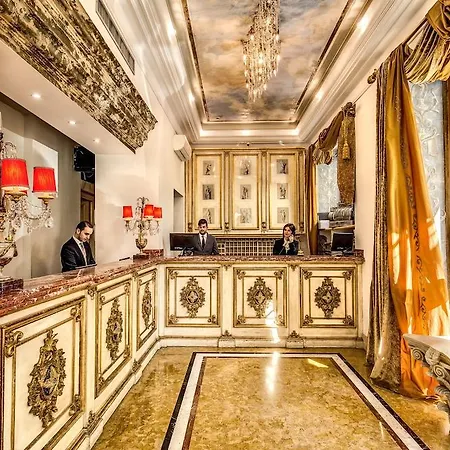 Romanico Palace Luxury & Hotel