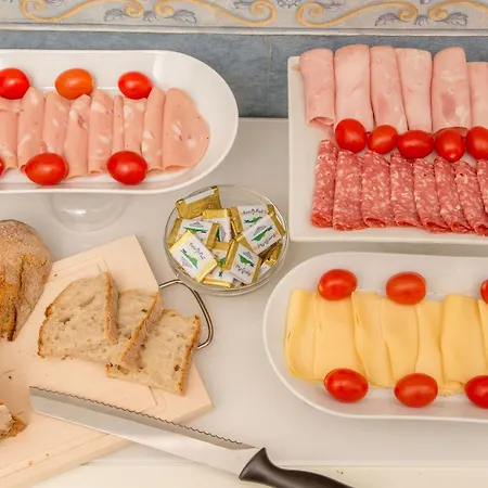 Piccolo Imperiale Bed & Breakfast 2*