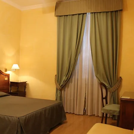 Hotel Fiori Rome