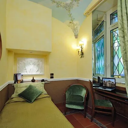 Farnese Hotel