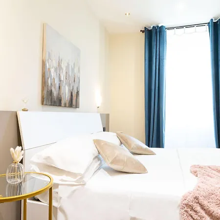 Cesar Vatican Rooms - Top Collection Guest house