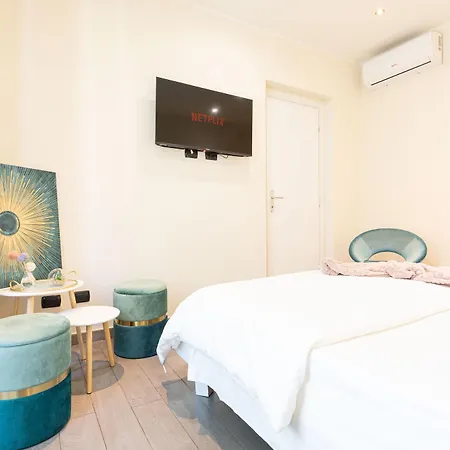 Cesar Vatican Rooms - Top Collection Guest house