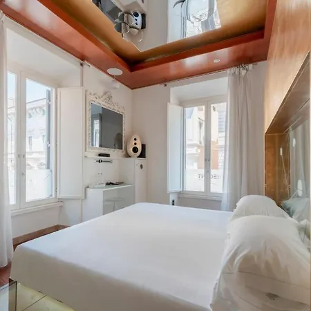 Trecento Hotel