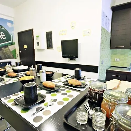 Bed and breakfast Moai Roma