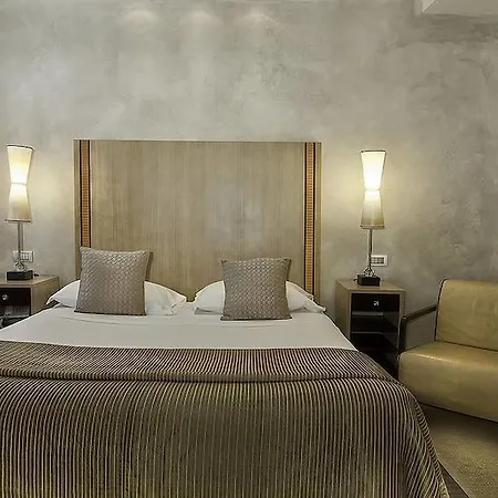 Guest house Intown Luxury House