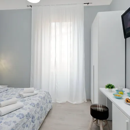 Couette-café Domus Domas & Boutique - Golden Keys Collection