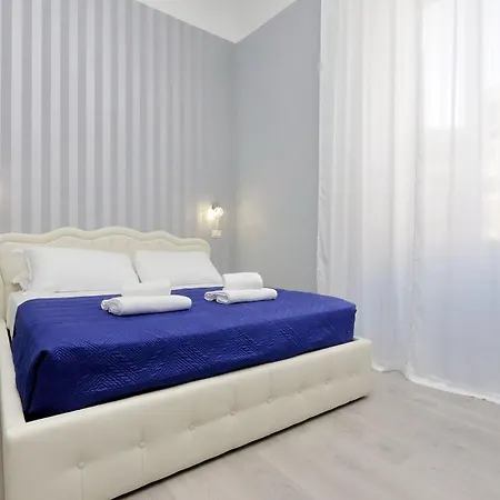 Domus Domas & Boutique - Golden Keys Collection 3* Rome