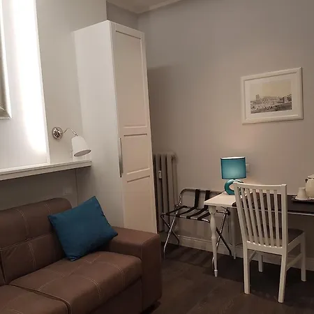 Residenza Vatican 2* Rome