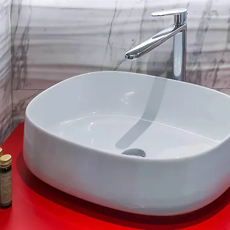 Spagna Luxury'n Trevi Guest house 2*