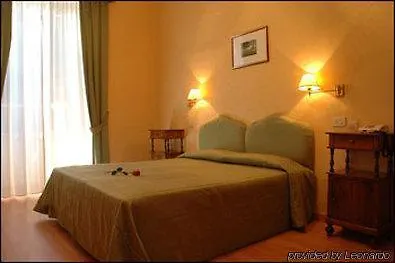 Fiori 2* Rome