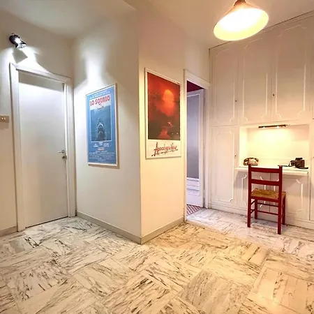 70's House Rome