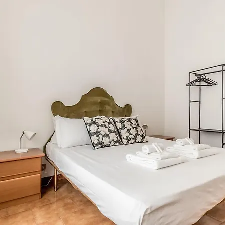 Bbhome Elegant In Front Of Termini Station Rome