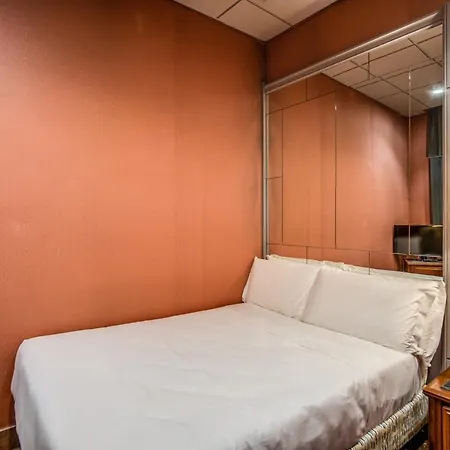 Castro Pretorio Easy Casa de hóspedes Roma
